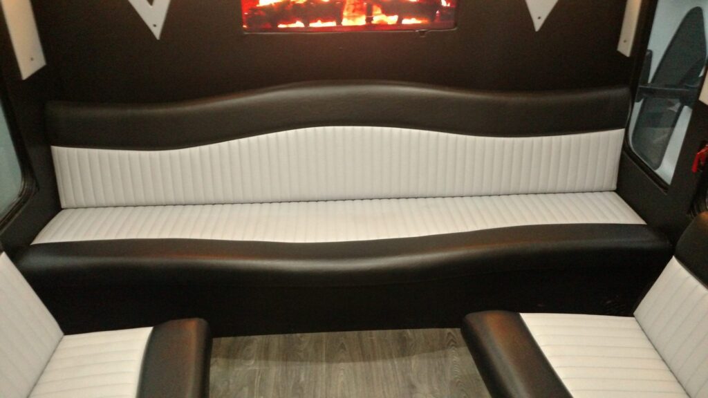 22 Passenger Titanium - Interior 2