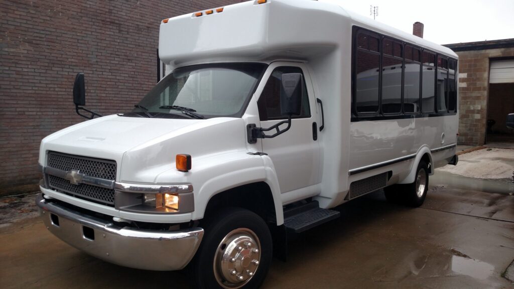 22 Passenger Titanium - Driver's Side 2